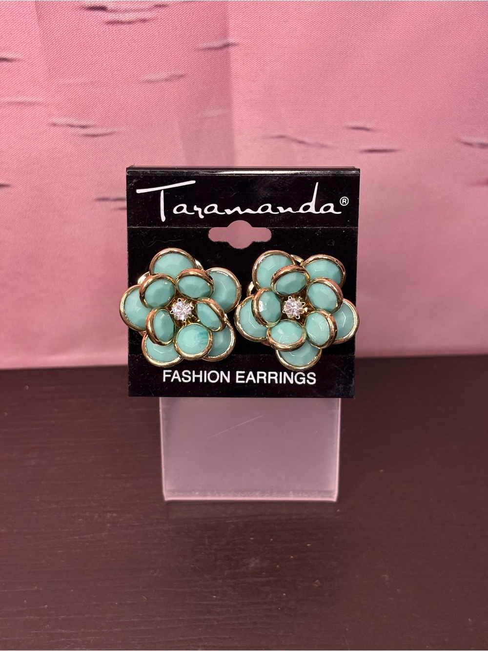 Taramanda Fashion earrings teal mint enamel flower design gold toned. New.